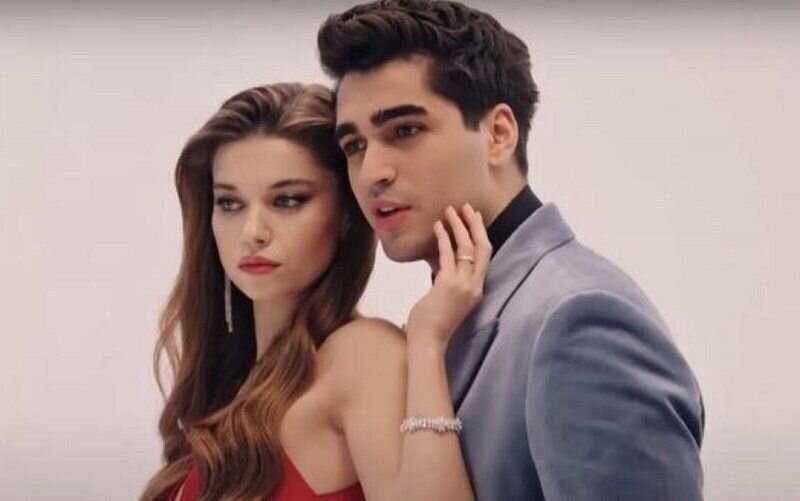 Кадр из сериала «Зимородок»