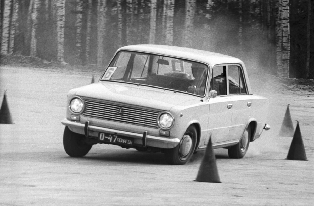Ваз2101 легковой автомобиль