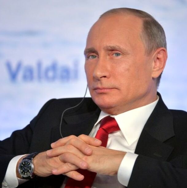 А вы знаете, что любит слушать наш президент Владимир Владимирович Путин?