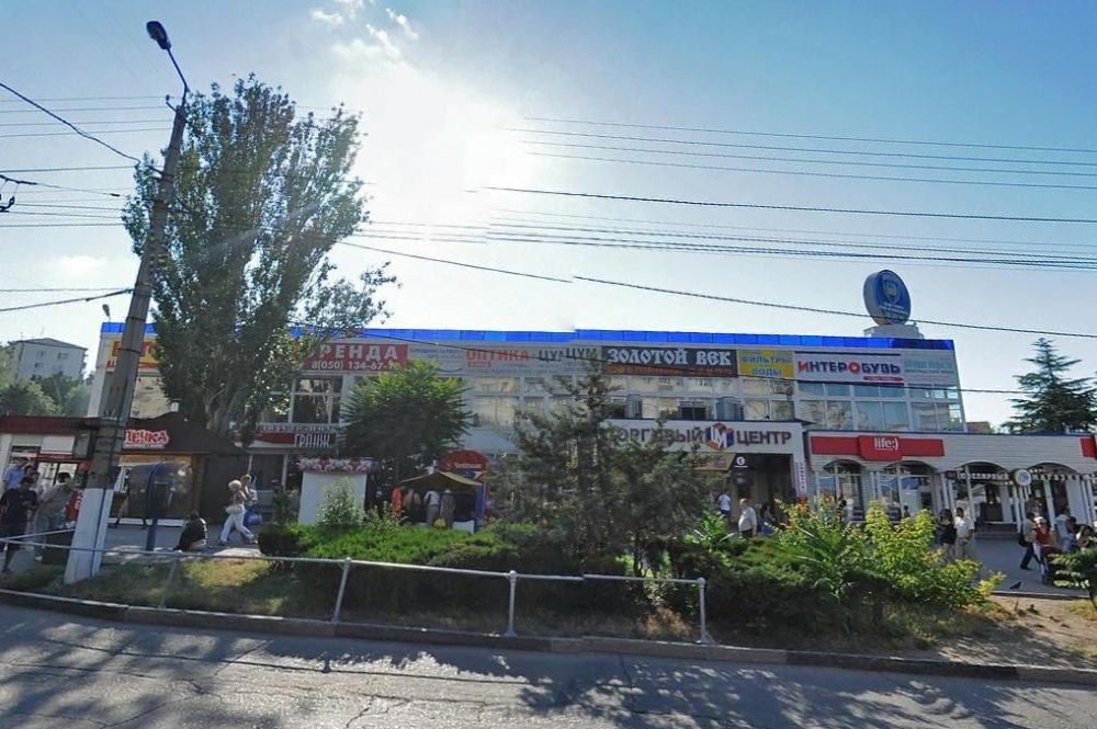 Здание ЦУМа в Севастополе. Фото: севлайф.ру
