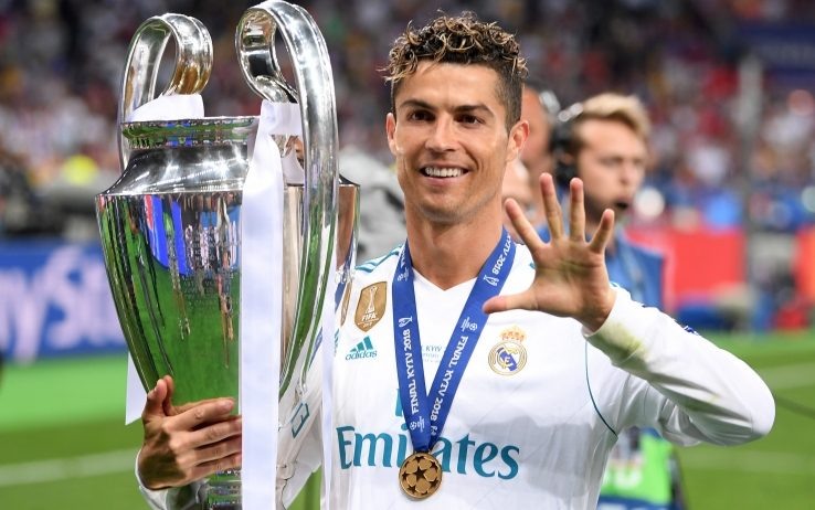 Криштиану Роналду (Легенда футбола)

