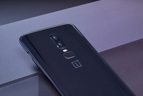 OnePlus 6 - вид сзади