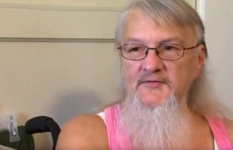 Cкриншот с видео YouTube-канала CNNВивиан Уилер обладает самой длинной женской бородой