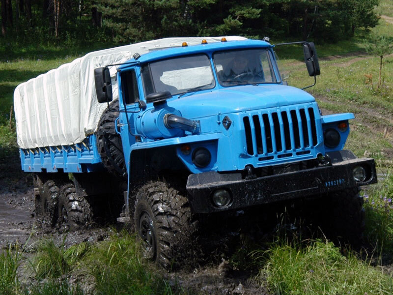 Урал 4320 21. Урал гражданский. Урал гражданский. Автомобиль урал 330. Военный грузовик урал 4320.
