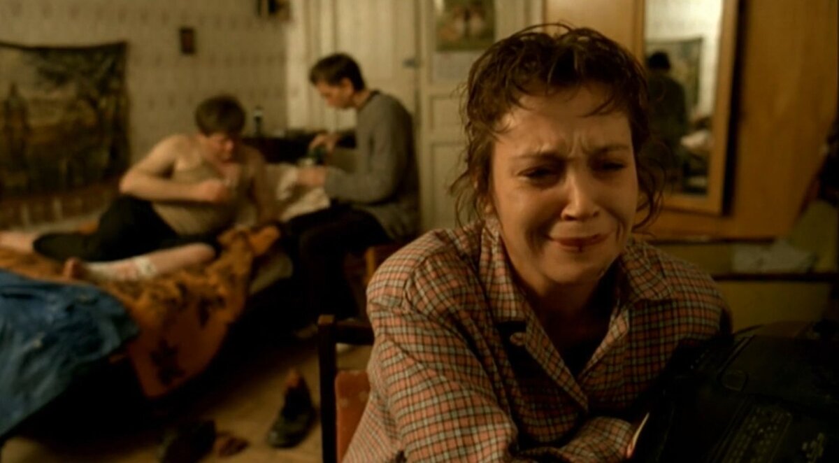 кадр из фильма "Брат"