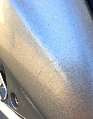 Царапины на кузове