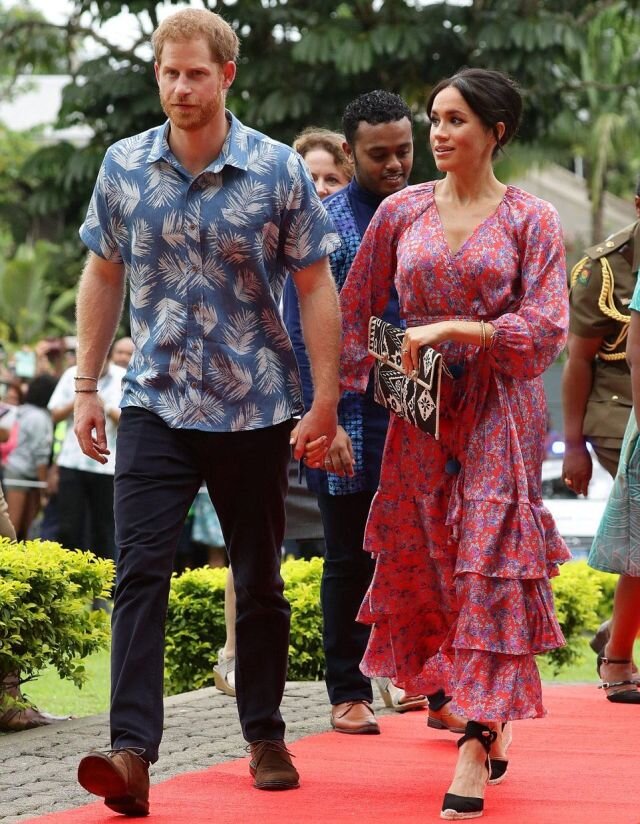  Сейчас принц Гарри и его супруга Меган Маркл находятся в королевском туре по странам Океании, который продлится 16 дней.