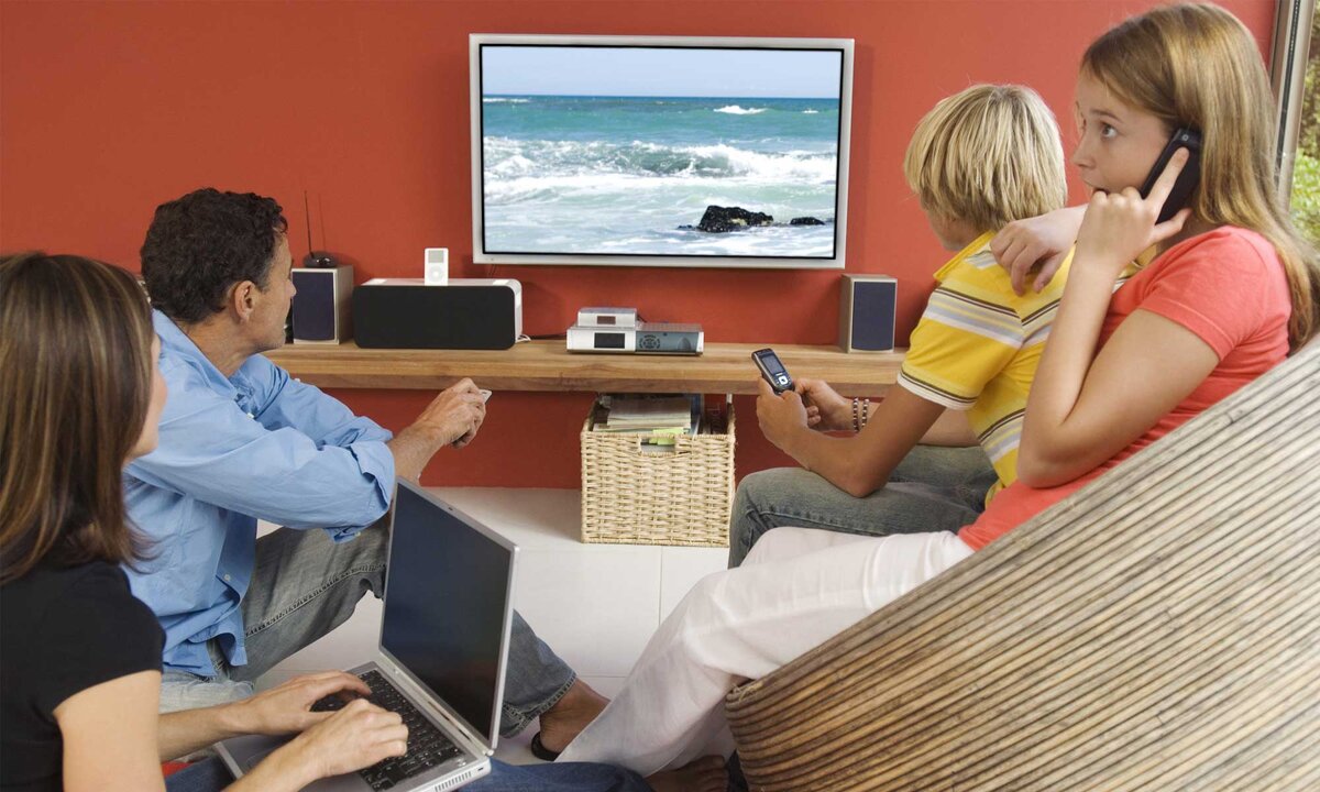 (фото с mediasat.info )