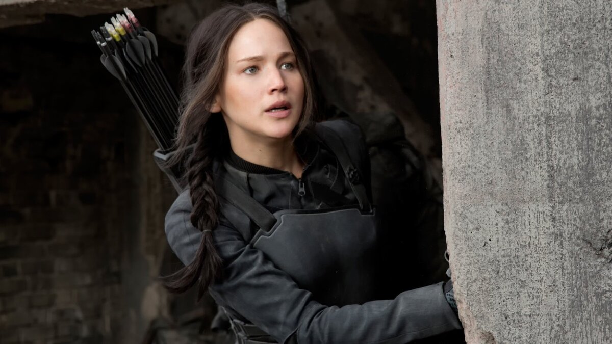 "Голодные игры"