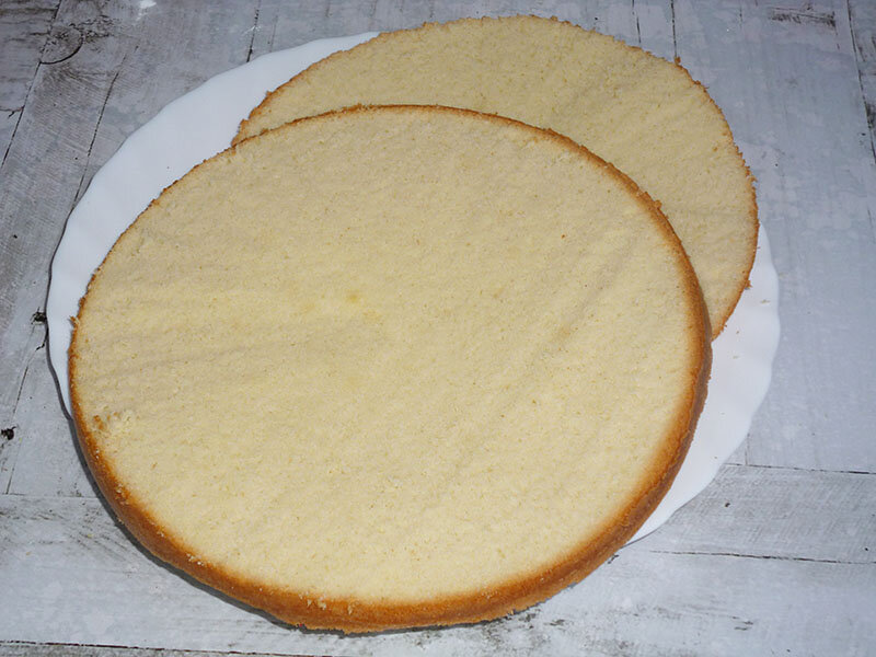 Пирог с круглыми коржами