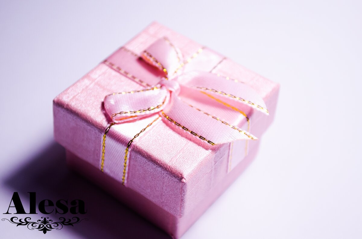 Коробочка для подарка