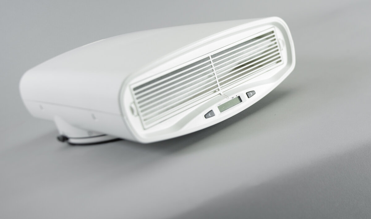 Лаконичный, целостный, простой и не навязчивый дизайн - отличительная черта техники произведенной в Европе.