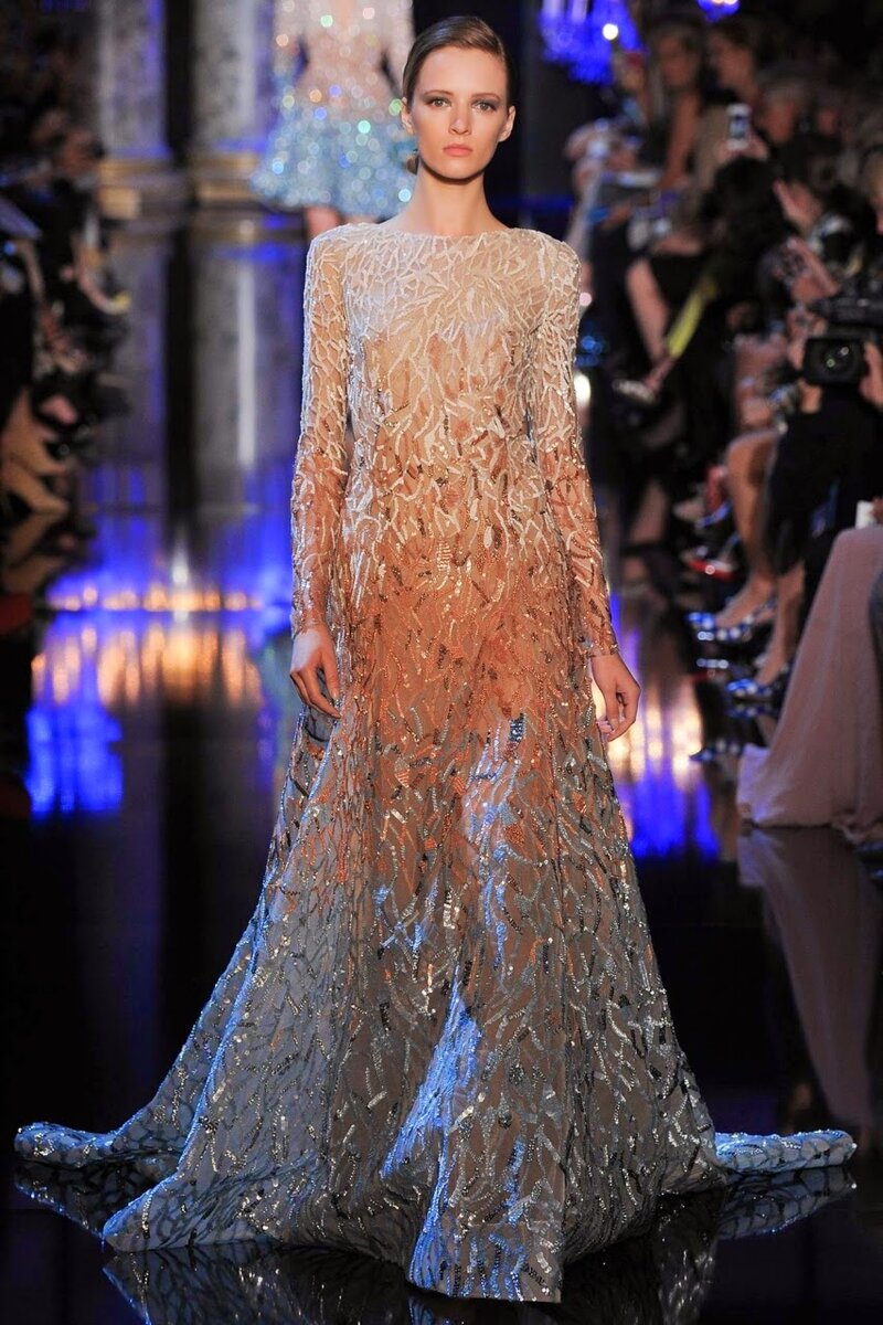 Платье из коллекции Осень 2014. Источник фото: pinterest.se