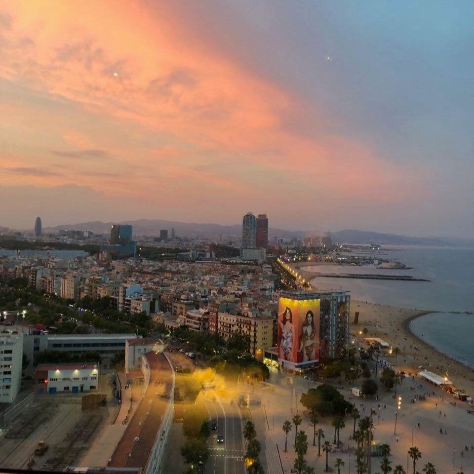Вид из окон Torre d’Alta Mar