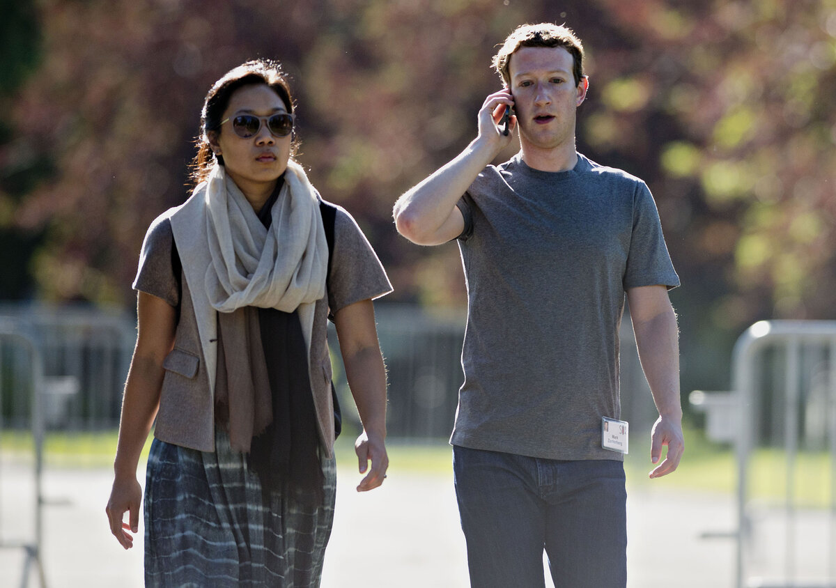 Основатель Facebook одевается, как хочет.
