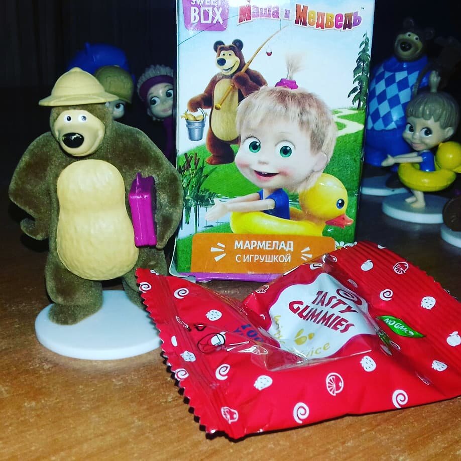 Коробочка SWEET BOX: игрушка и мармелад 