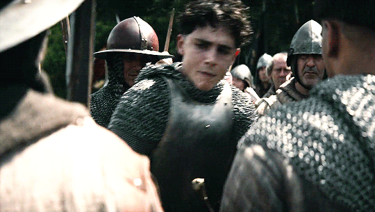 У Шекспира эта речь перед битвой-одна из важнейших в тексте