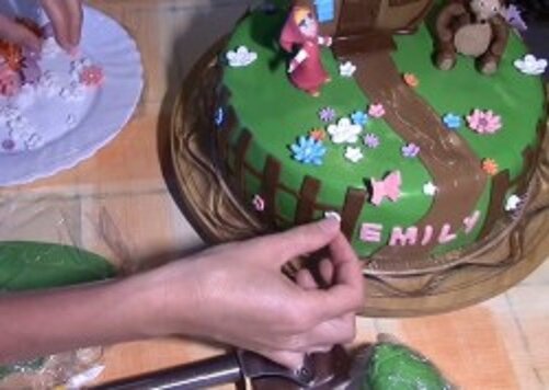 Большой надувной торт для детского дня рождения