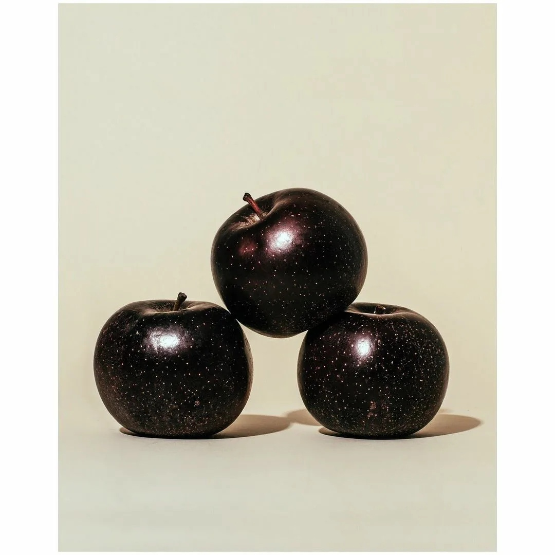 Черненькие красавчики