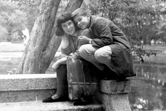 Екатерина еланская биография личная жизнь Александр Коршунов. Продолжение актерской династии, 40 лет брака с единственной 