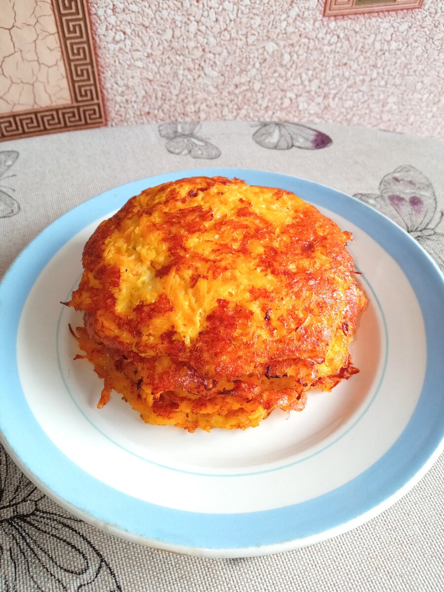 Морковно-сырные лепёшки. Фото автора 