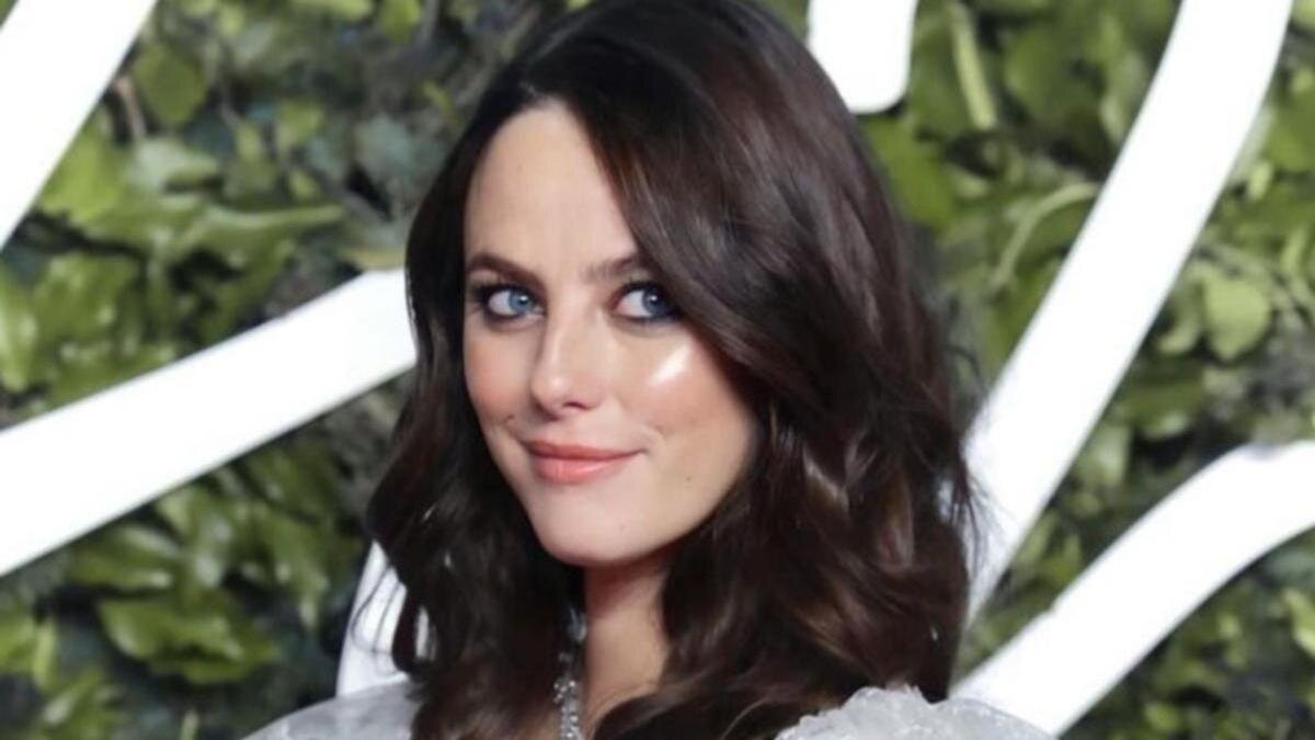    Актриса Кая Скоделарио:Instagram/kayascods