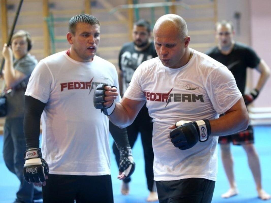     Кирилл Сидельников и Федор Емельяненко