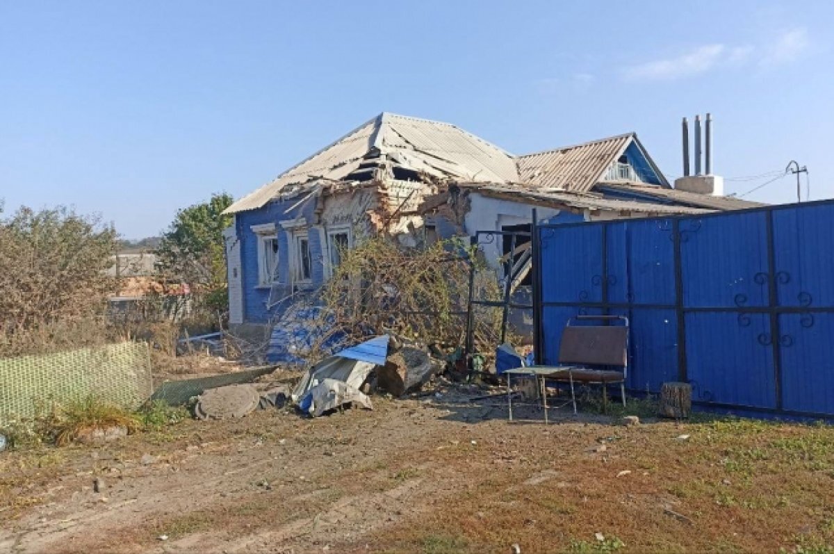    Белгородка пострадала при попадании снаряда в дом в селе Максимовка
