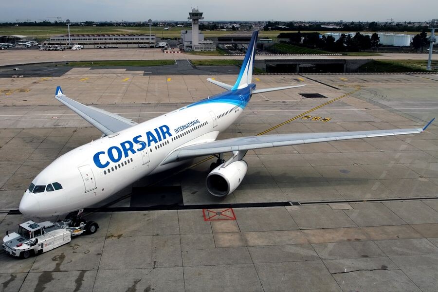 Флот Corsair, построенный на возрастных Airbus A330/A340 и очень старых Boeing 747-400, не сочетается с парком остальных подразделений TUI Group.
На фото: Airbus A330-243 авиакомпании Corsair в парижском аэропорту Орли (ORY); Michel Charron, planespotters.net