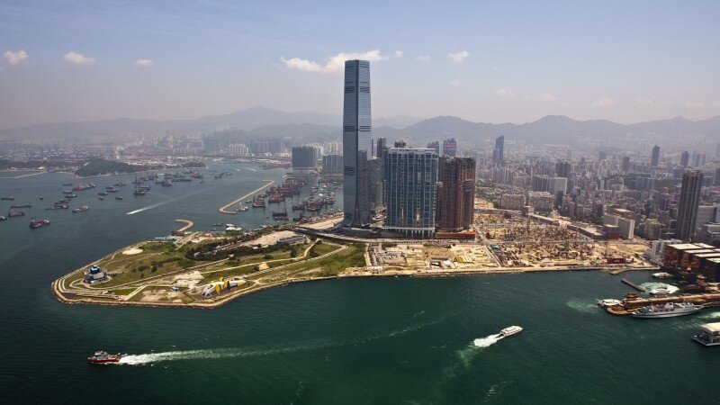 West Kowloon Cultural District размещается возле самого высокого небоскреба Гонконга - International Commerce Centre, 484 м. Фото worldcitiescultureforum.com