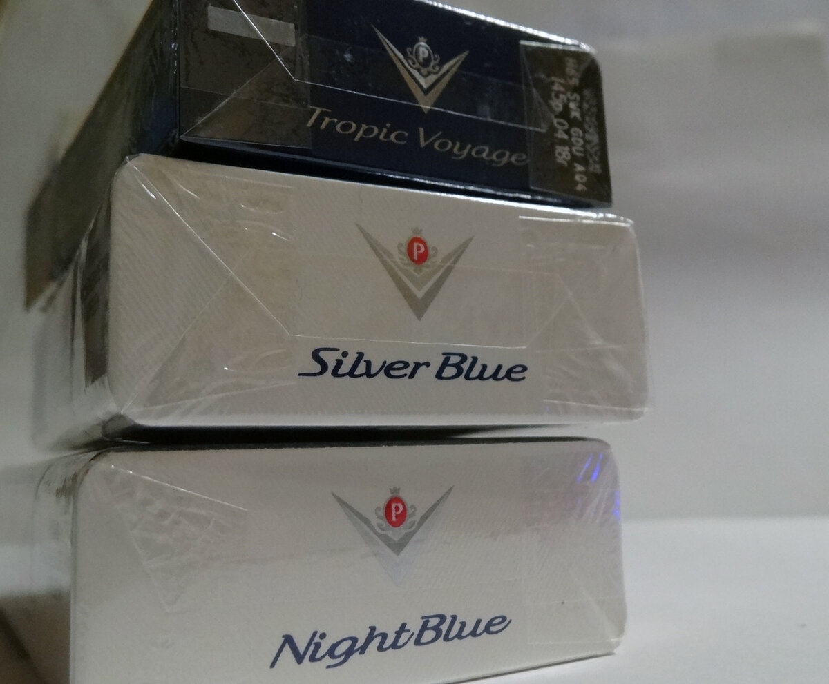 Парламент сильвер. Сигареты Parliament Silver Blue. Parliament сигареты Silver блок. Parliament Silver Blue 2021. Сигареты Parliament Night Silver Blue.