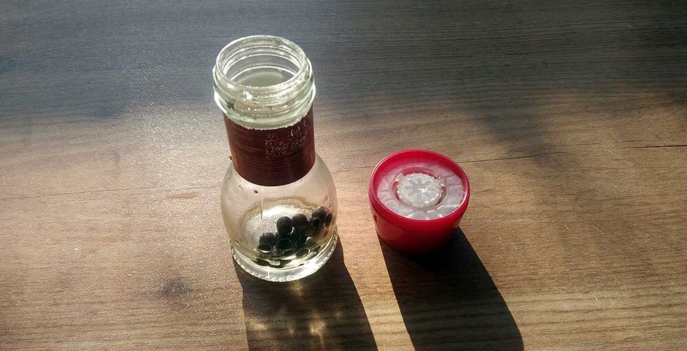 Мельница со снятой крышкой