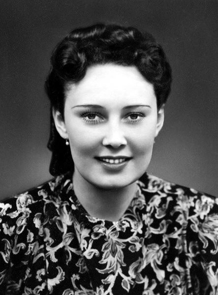 лида баарова 1995. чешская актриса баарова. лида баарова. лида актер. чешская актриса баарова.