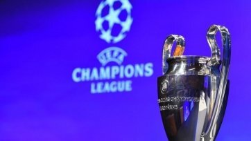 Фото: uefa.comРаунд плей-офф – заключительный этап отбора команд на их пути в групповую стадию чемпионского турнира. Все клубы, проигравшие в раунде плей-офф Лиги чемпионов получат право выступать в групповом турнире Лиги Европы.
