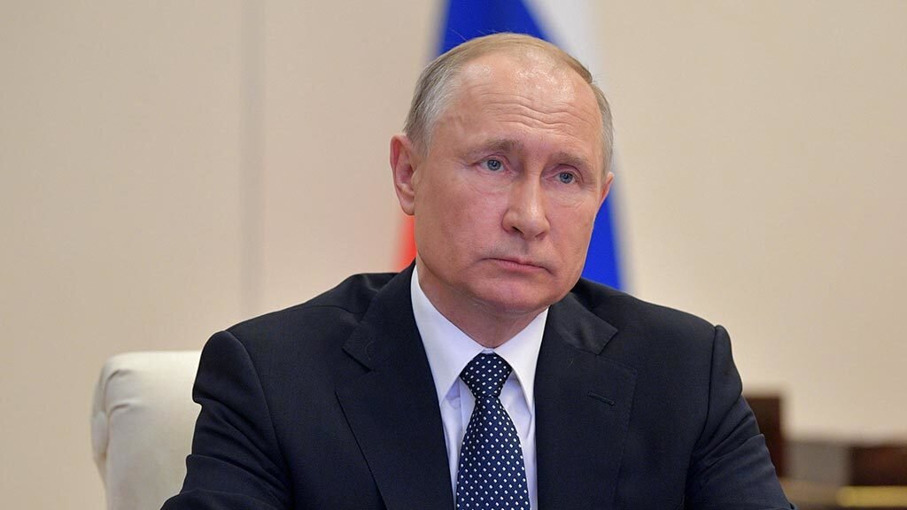 Путин В. В. Картинка взята из источника: https://www.vedomosti.ru/politics/articles/2020/04/08/827475-glavnoe-vistupleniya-putina.