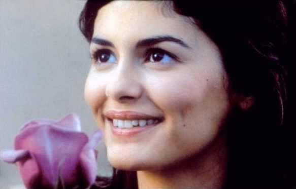 Любит - не любит

Главная героиня Анжелика безумно влюблена в своего женатого приятеля. в семье которого ожидается прибавление. И она готова на все, чтобы добиться взаимности.
Но где та невидимая грань между чувством любви и сумасшествием?
