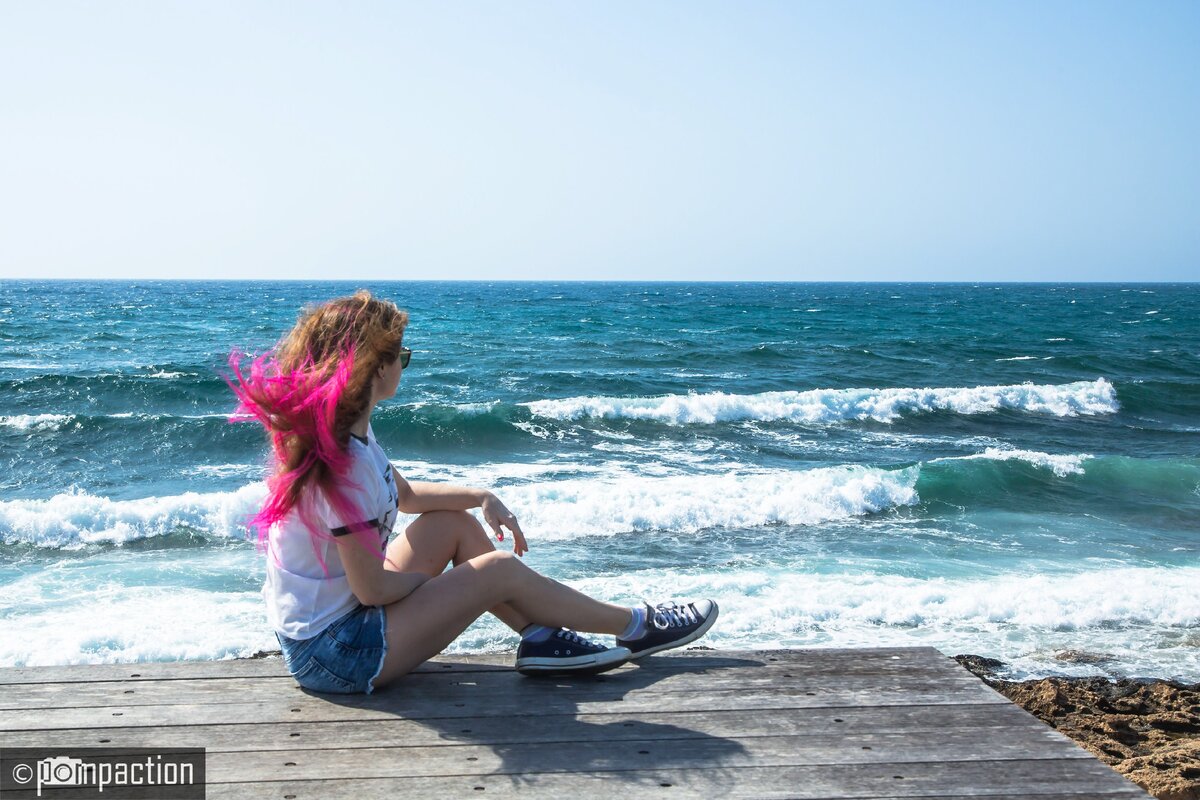 Напротив маяка