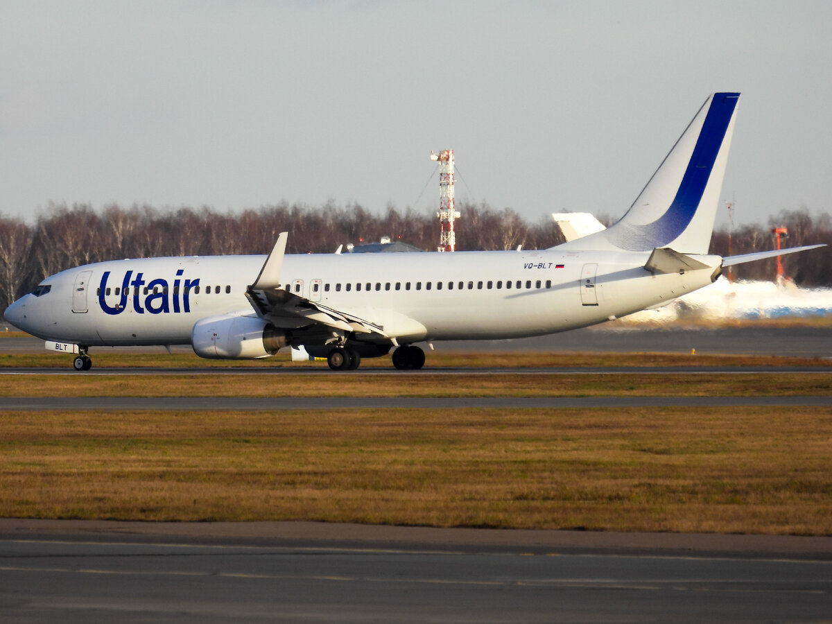 Boeing 737-800 UTair (VQ-BLT)