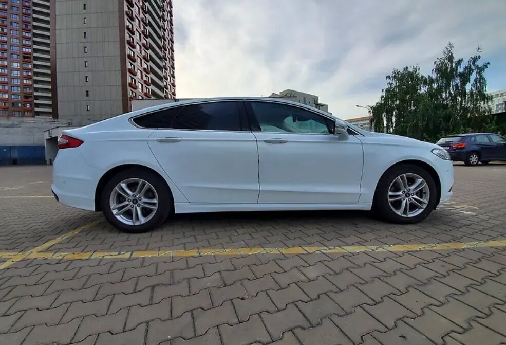 Коррозия кузова Форду пока что, не грозит.