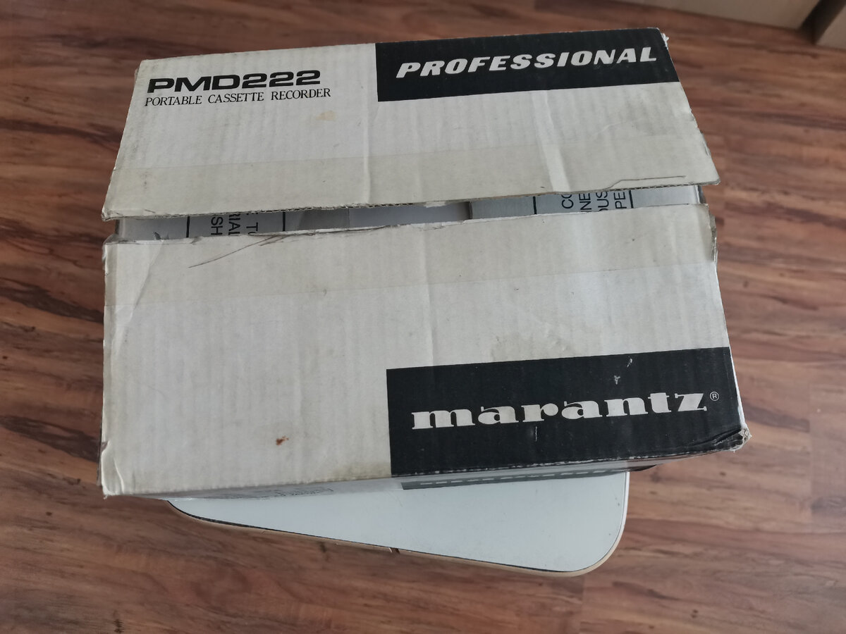 Упаковочная коробка профессионального кассетного магнитофона Marantz PMD-222