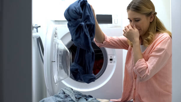 Убираем запах из стиральной машины быстро и легко