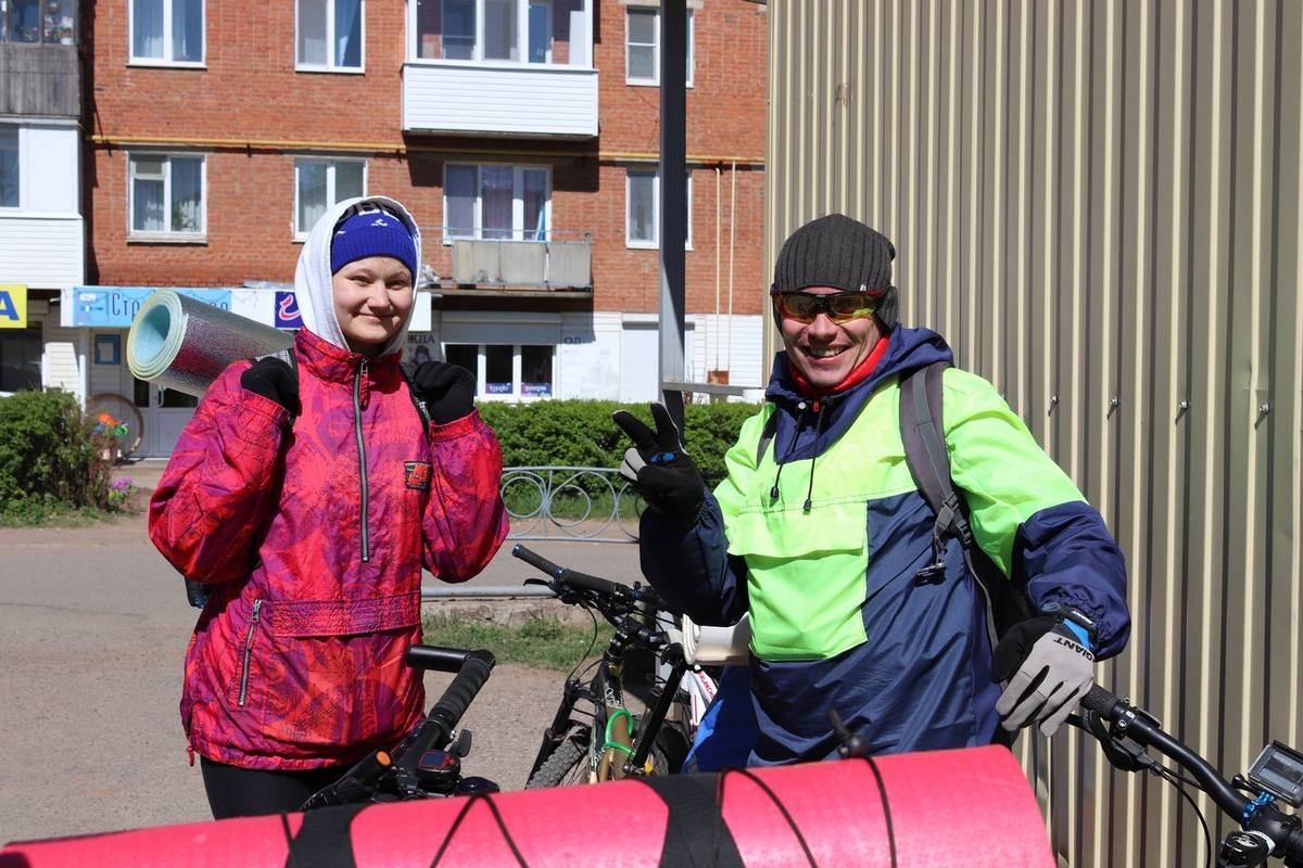 Сбор перед поездкой в посёлке Игра, Удмуртия