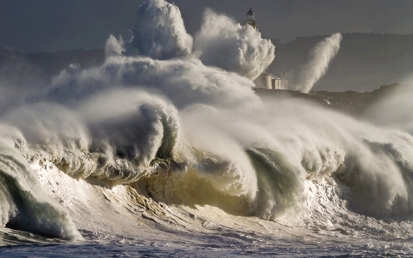 Могу сравнить энергию этого дня с мощью океанского шторма