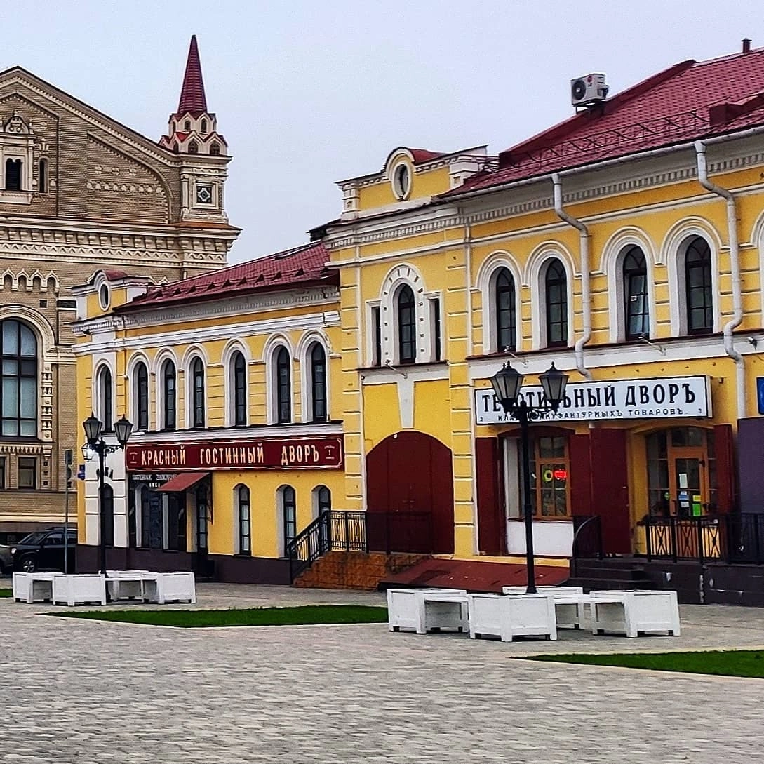 Рыбинск - рекордсмен по переименованиям. Почему все вывески в этом городе  дореволюционные? | Путешествуй с пользой | Дзен