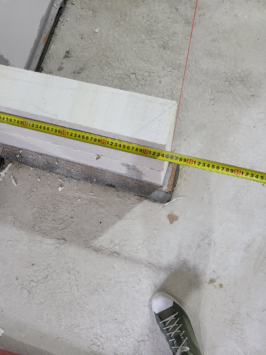 Стартовая кладка на бетонной подушке с демпфером. Авторское фото.