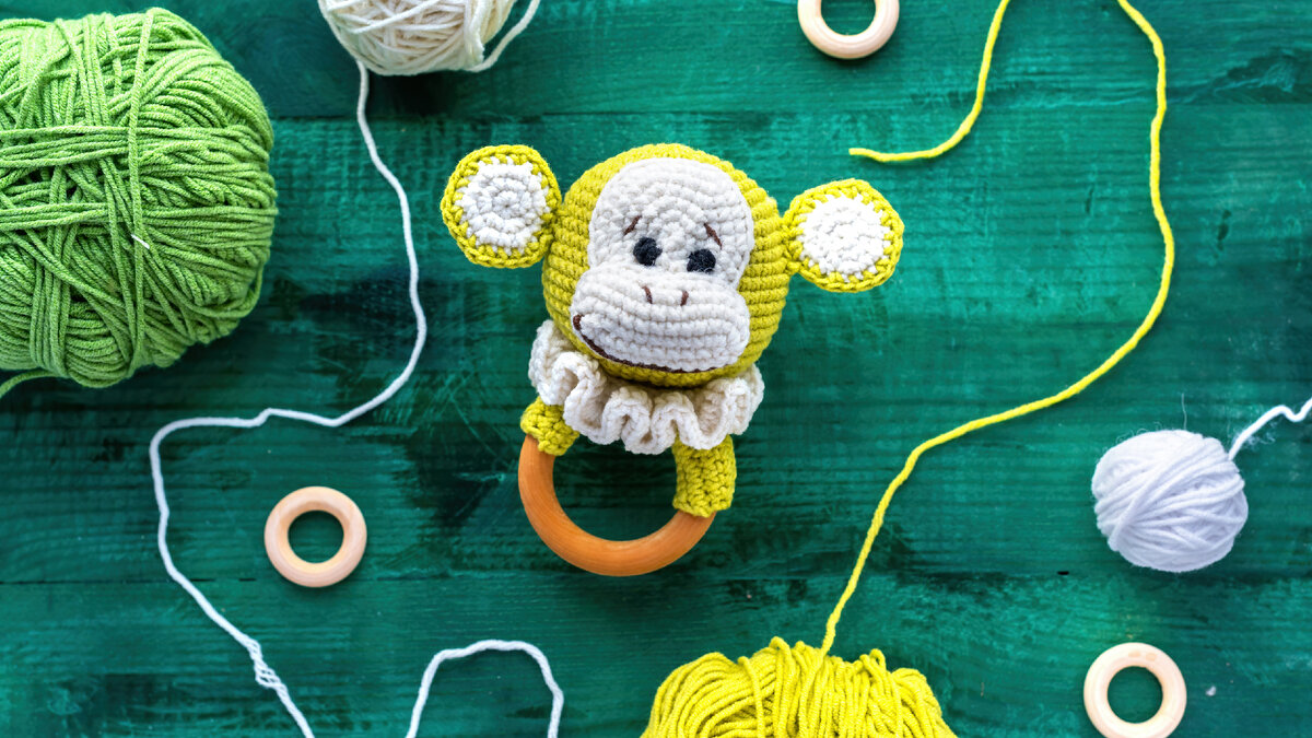 взяла пример вязаные детские игрушки