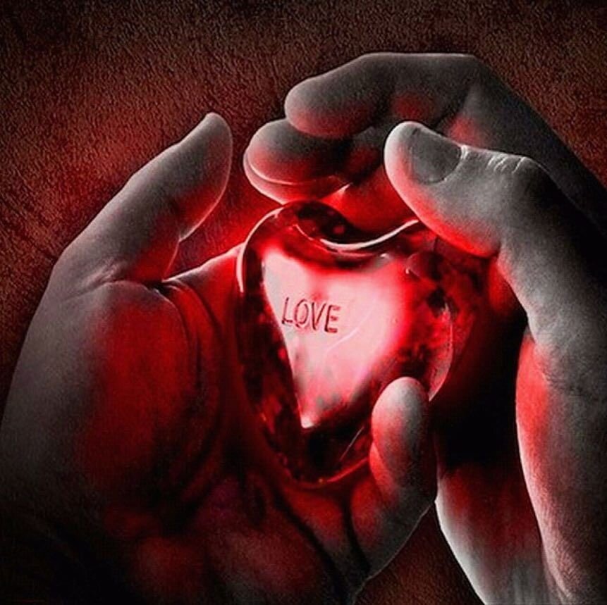 Слушать разрывается сердце. Рэп сердечко. Слушать разрывается сердце. Слушать разрывается сердце. Слушать разрывается сердце.