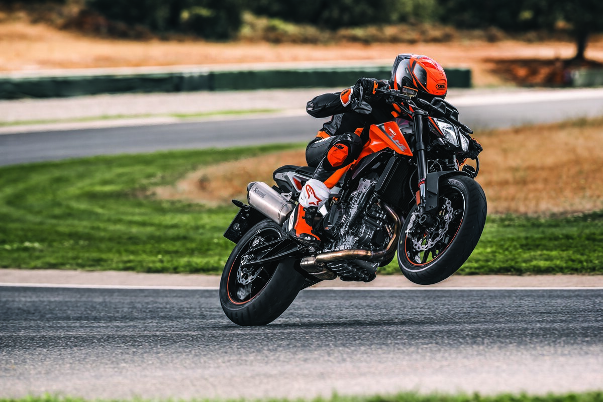 РћР±РѕРё KTM Duke 790