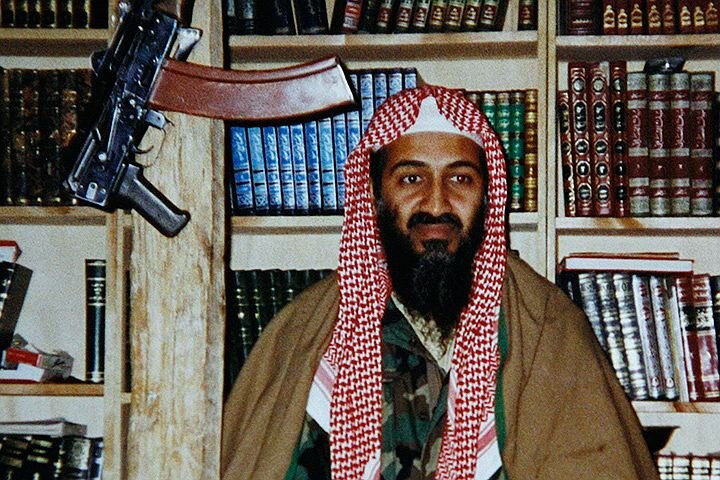 Основатель террористической организации "Аль-Каида" (запрещена в РФ) Усама бен Ладен в своём видео от 29 октября 2004 года сообщил о своей причастности к произошедшему.
Фото: EAST NEWS