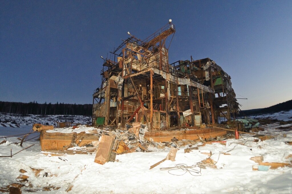 Вот так наша драга выглядела 2 ноября 2014 года в процессе разделки